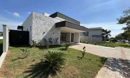 Casa em condomínio fechado com 3 quartos à venda na Estrada Romeirinha, 2413, Jardins de Monet Residence, Maringá