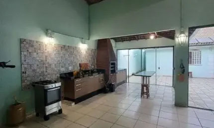 Casa com 3 quartos à venda na Rua Matinhos, 235, Vila Ipiranga, Maringá