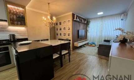 VENDA | Apartamento, com 3 dormitórios em Zona 08, Maringá