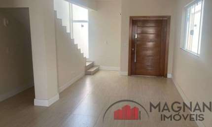 Casa com 3 quartos à venda na Rua Simão Busato, 628, Conjunto Habitacional Karina, Maringá