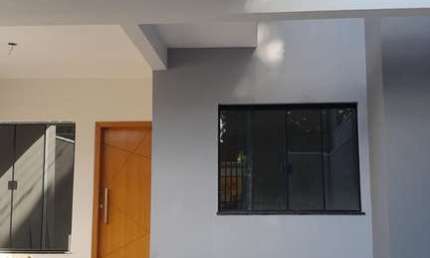 Casa com 3 quartos à venda na Rua Alfredo Urbano Rodrigues, 564, Conjunto Habitacional Sol Nascente, Maringá