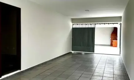 ? Casa Completa com Edícula, Suíte Master e Área Gourmet – Jardim América / Itatiaia
