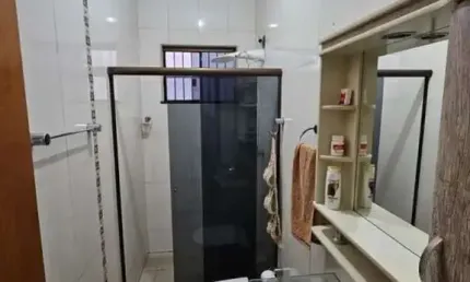 EXCELENTE CASA A VENDA NO JARDIM MONTE REI EM MARINGÁ - PARTE ALTA DO BAIRRO