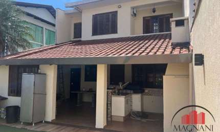 VENDA | Sobrado, com 4 dormitórios em Jardim Iguaçu, Maringá