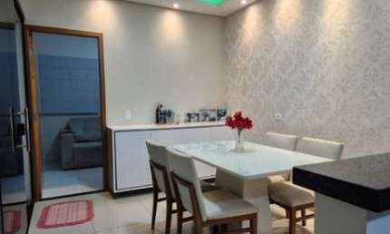 CASA A VENDA COM 3 QUARTOS E SEMI MOBILIADA EM SARANDI - Pr.  !
