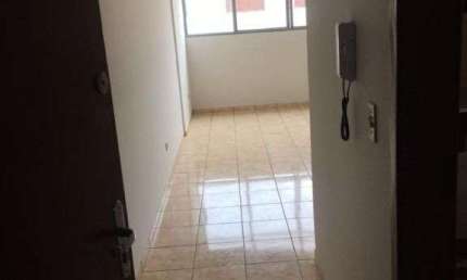 VENDA | Apartamento, com 2 dormitórios em ZONA 03, MARINGA