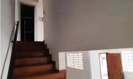 VENDA | Sobrado, com 3 dormitórios em Zona 08, Maringá