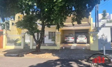 VENDA | Casa, com 4 dormitórios em Zona 02, Maringá