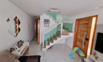 OPORTUNIDADE Dois Sobrados 160M², 2 vagas ótima localização e valor !!!