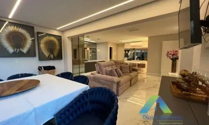 Apartamento com 3 dormitórios à venda, 185 m² por R$ 1.900.000,00 - Vila Monumento - São Paulo/SP