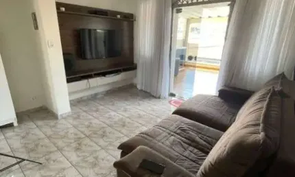 SANTO ANDRÉ Sobrado 193M², 3 dormitórios, 2 vagas com ótima localização e valor !!!