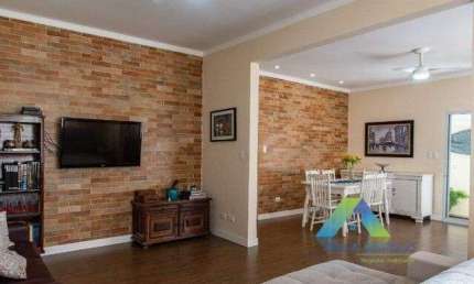 Cambuci Casa 205M², 2 dormitórios, varanda gourmet, 3 vagas, ótima localização e valor !!!!