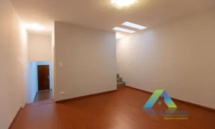 VILA NAIR Sobrado 103M², 3 dormitórios sendo 1 suíte, 1 vaga de garagem com ótima localização e valor !!!