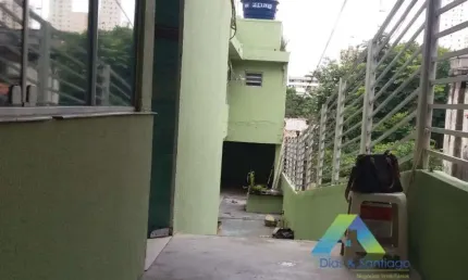 VILA MONTE ALEGRE Casa 320 metros, 3 dormitórios, mais 7 salas , a 10 minutos da estação do metro São Judas, ótima localização e valor !!!