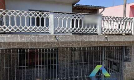 Sobrado a venda com 03 quartos, proximo a Av do Cursino por R$ 297 mil