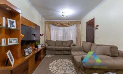 Excelente sobrado com 250m² e alto padrão de acabamento!
