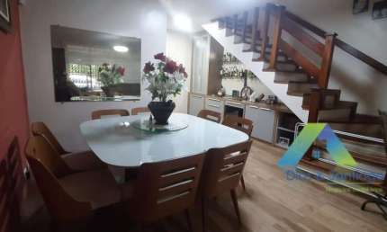 LINDO SOBRADO COM 210m² COM 3 SUÍTES COM ALTO PDRÃO DE ACABAMENTO!