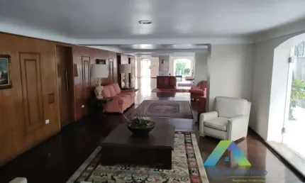 Excelente apartamento com fino acabamento em 87m² localizado na área nobre da Vila Mariana.