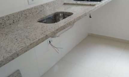 Apartamento à venda no bairro Vila Guaraciaba - Santo André/SP
