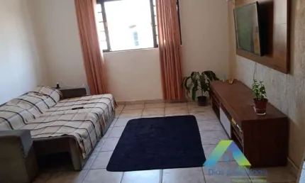 Galpão de 350 metros com 2 apartamentos na area superior na cursino!!