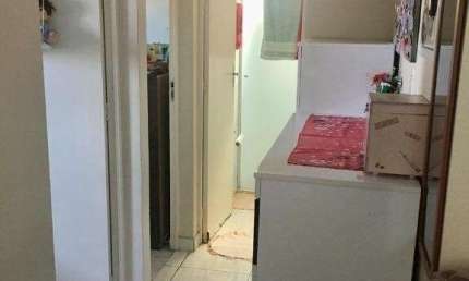 Lindo apartamento todo reformado com ótima localização próximo a Comércios e fácil acesso a transportes publico.