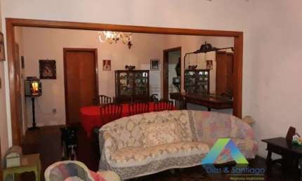 CASA DE 400 M² 3 DORMITORIOS, 4 VAGAS COM OTIMA LOCALIZAÇÃO E VALOR !!!