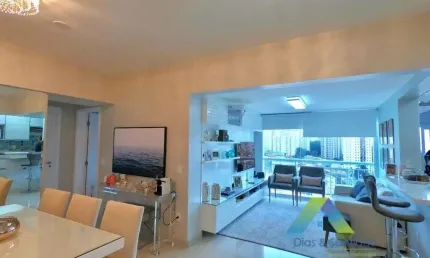 Lindo Apartamento mobiliado a poucos minutos da estação do Metro Saúde.