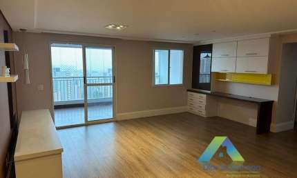 Apartamento à venda no bairro Vila Valparaíso - Santo André/SP