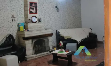 Casa à venda no bairro Jardim Stella - Santo André/SP