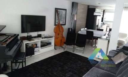 Sobrado à venda com 3 dormitórios e 3 vagas em Jardim Previdência/Saúde, São Paulo/SP