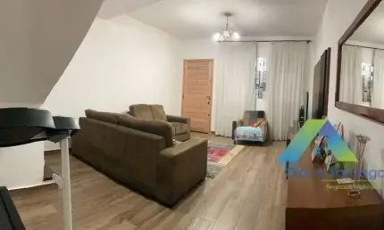 Excelente sobrado com 125m² em localização privilegiada em área nobre da Vila das Merces!