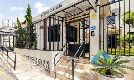 Lindo apartamento recém reformado em 65m² com 2 dormitórios, 1 suíte e 2 vagas em localização privilegiada próximo Estação Alto do Ipiranga/Zsul.