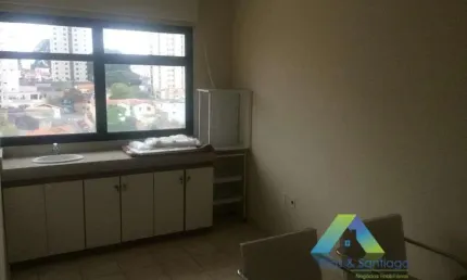 Sala comercial em região privilegiada a 5 minutos da estação do metro Santa Cruz.