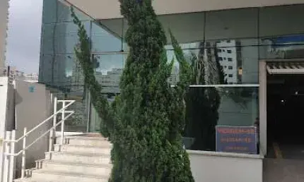 Casa comercial à venda na Avenida Iraí, Moema, São Paulo