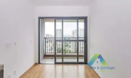 Lindo apartamento em andar alto com vista livre em localização privilegiada a 140mts da Estação de Metrô Alto do Ipiranga/Zsul.