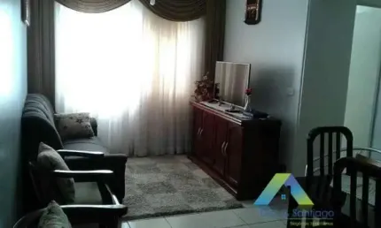 Lindo apartamento 2 dormitórios,1 vaga localização privilegiada próximo a comercio e transporte publico .