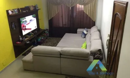 Lindo sobrado com acabamento moderno, 3 dormitórios, 2 vagas, edicula com localização privilegiada fácil acesso a comércios e principais avenidas.