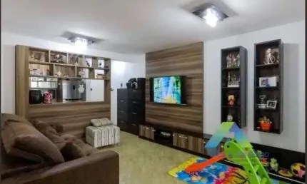 Apartamento com moveis planejado com 2 dormitórios,sendo 1 suite, 1 vaga lazer completíssimo proximo a comércios e principais avenidas !