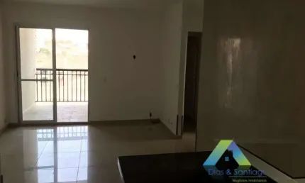 Apartamento todo reformado a poucos minutos do aeroporto com excelente localização 3 dormitórios, 1 vaga , lazer completo excelente valor!