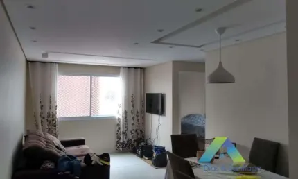 Apartamento com 2 dormitórios, sala 2 ambientes, 1 vaga com excelente localização e valor !