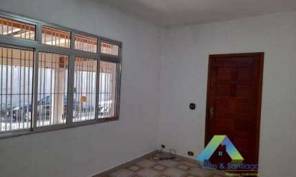 Excelente casa com 160 metros, 3 dormitórios, 2 vagas quintal com ótima localização e valor !