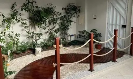 BAIRRO JARDIM SANTO ANDRE EXCELENTE SOBRADO DESIGNER MODERNO ALTO PADRÃO 3 SUITES, ESPAÇO GOURMET, 8 VAGAS OTIMO VALOR E LOCALIZAÇÃO !