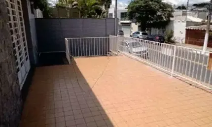 Jardim jabaquara, excelente sobrado, 252 metros, 5 dormitórios, sendo 1 suíte, 3 vagas com excelente localização e valor !!!