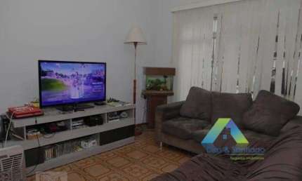 Casa com 2 dormitórios, quintal com churrasqueira, 150 m² ótimo preço e localização!