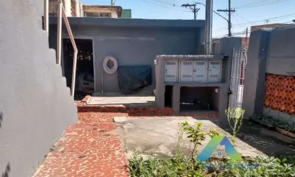 VILA DAS MERCÊS Casa 270 metros, 2 dormitórios, sala 2 ambientes, 1 edícula, 1 vaga com excelente localização e valor !! ,