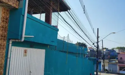 SANTO ANDRÉ Sobrado 260 metros, 2 dormitórios, 3 vagas, ótima localização excelente valor !!!