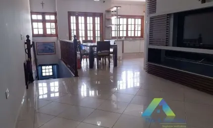 Sobrado com 3 dormitórios para alugar, 250 m² por R$ 4.100,00/mês - Vila das Mercês - São Paulo/SP