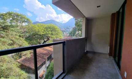Apartamento com 2 quartos sendo 1 suíte, 75 m² em Agriões - Teresópolis/RJ
