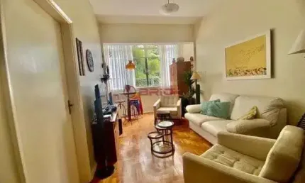 Apartamento com 2 quartos + dependência no Alto - Teresópolis/RJ.
