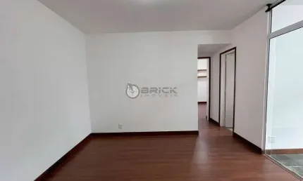 Apartamento com 2 quartos no Bom Retiro - Teresópolis/RJ.